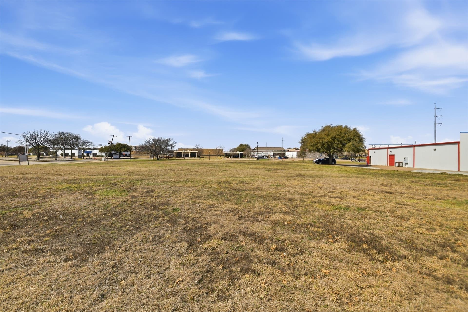 0.92 acres in Dallas County - photo 32