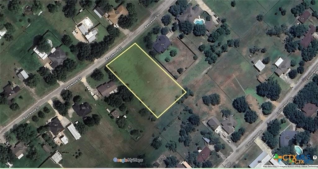 1.01 acres in Victoria County - photo 5