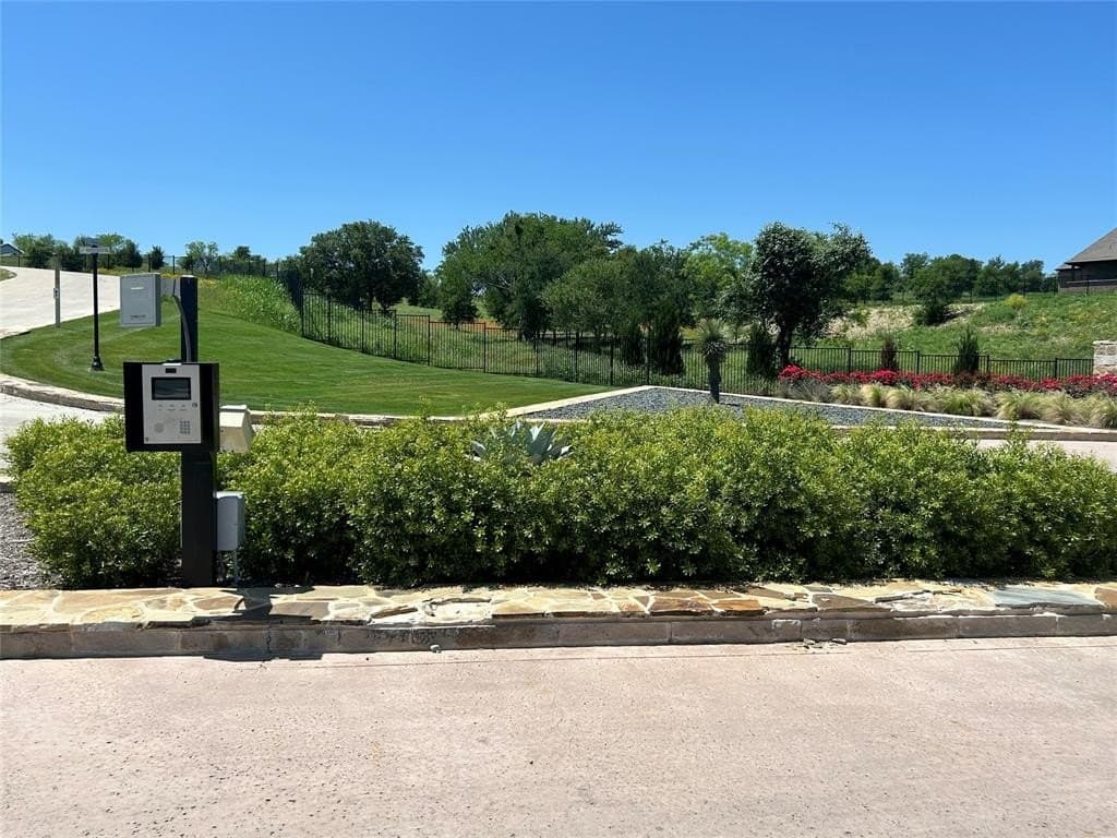 2.46 acres in Parker County gallery image 3