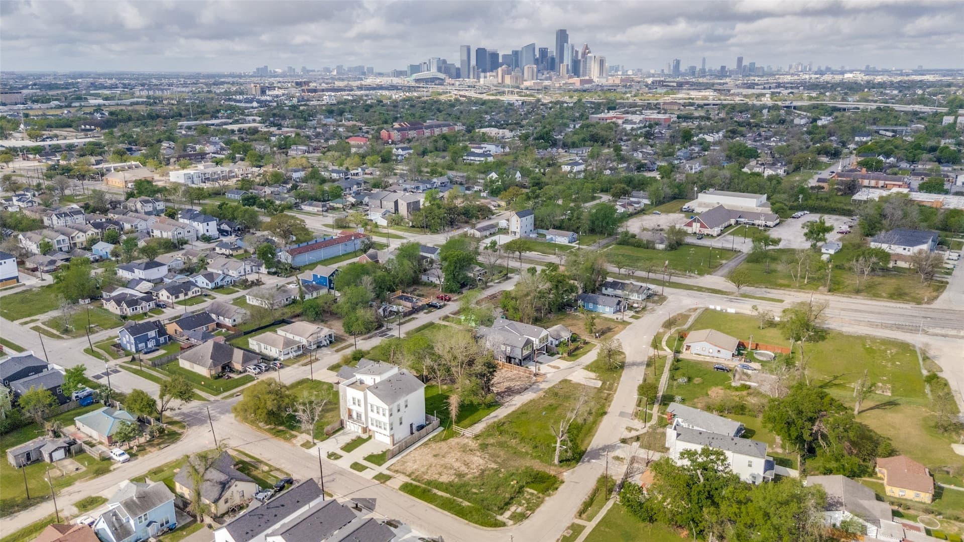 0.04 acres in Harris County featured view