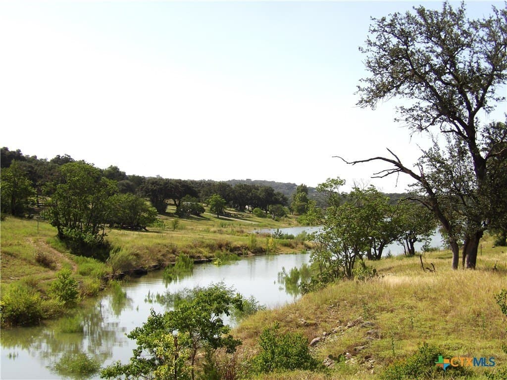 1.26 acres in Comal County - photo 6