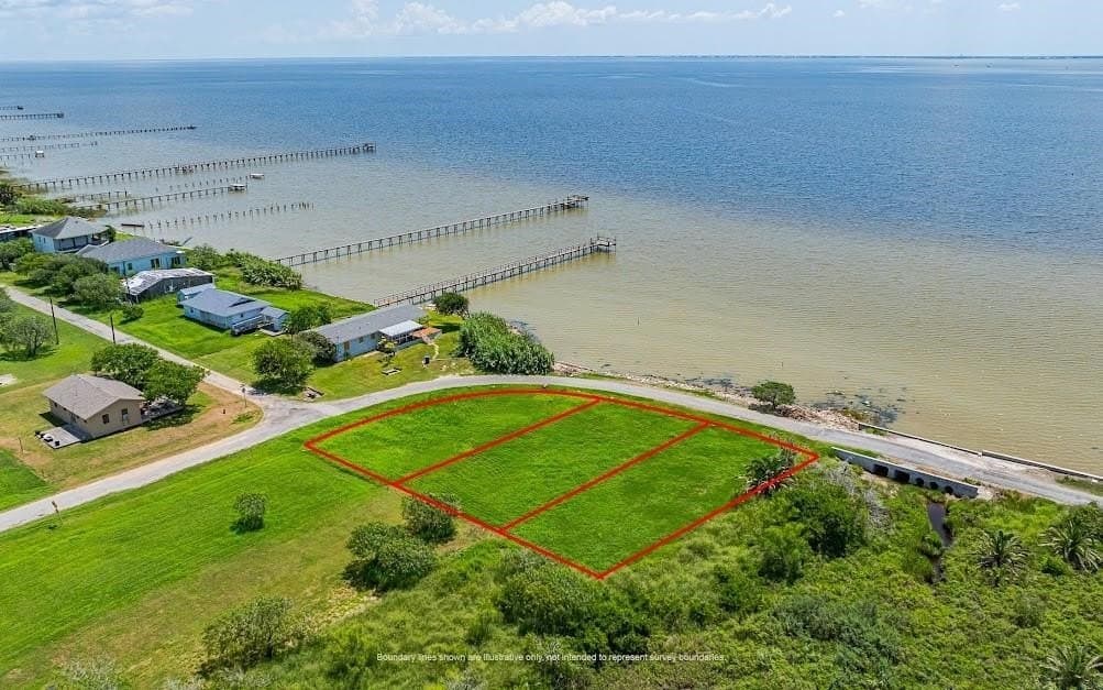 0.14 acres in Refugio County - photo 6