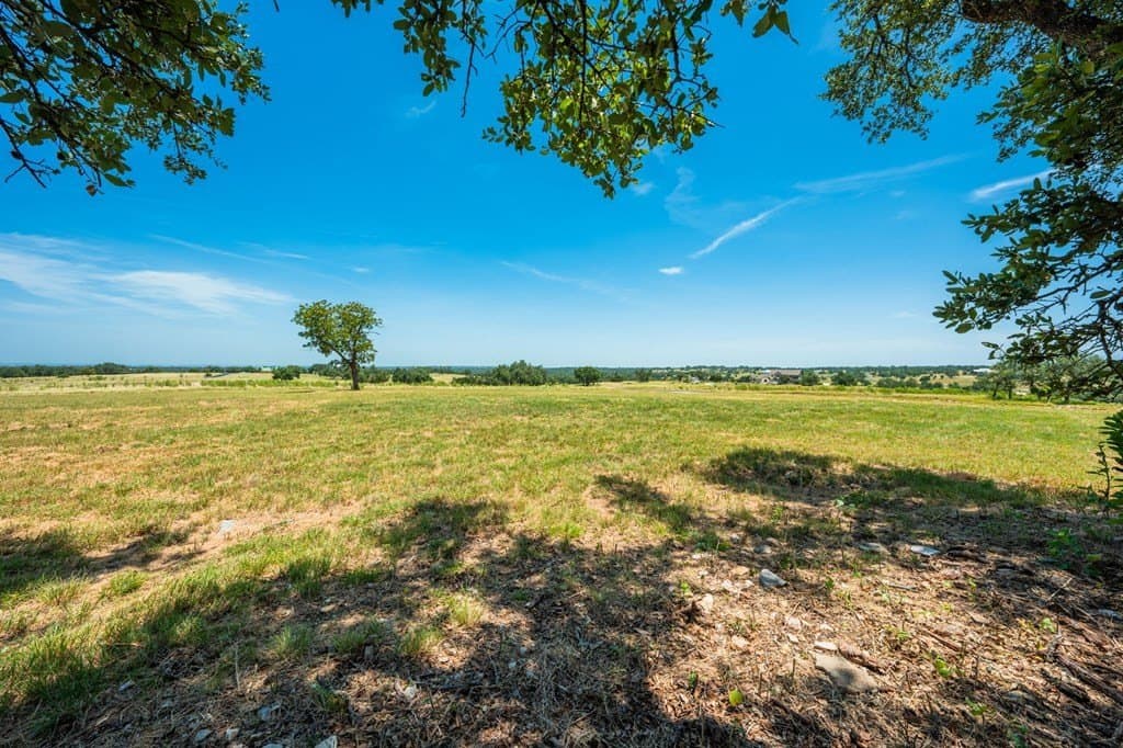 5.01 acres in Kerr County - photo 8
