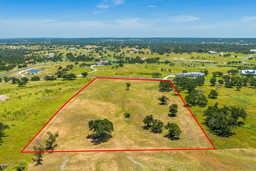 5.01 acres in Kerr County - photo 4
