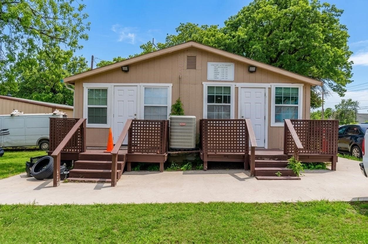 1.53 acres in Tarrant County - photo 17