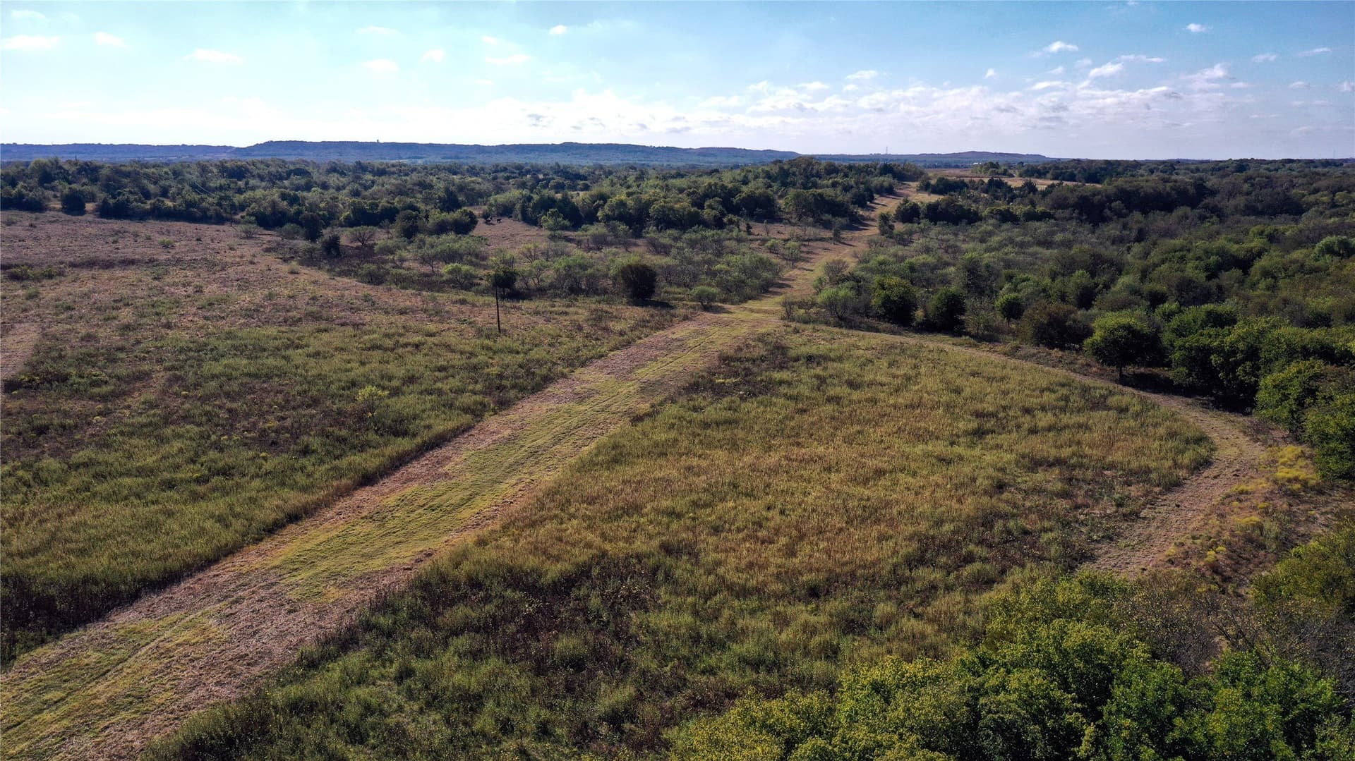 11.75 acres in Hill County - photo 8