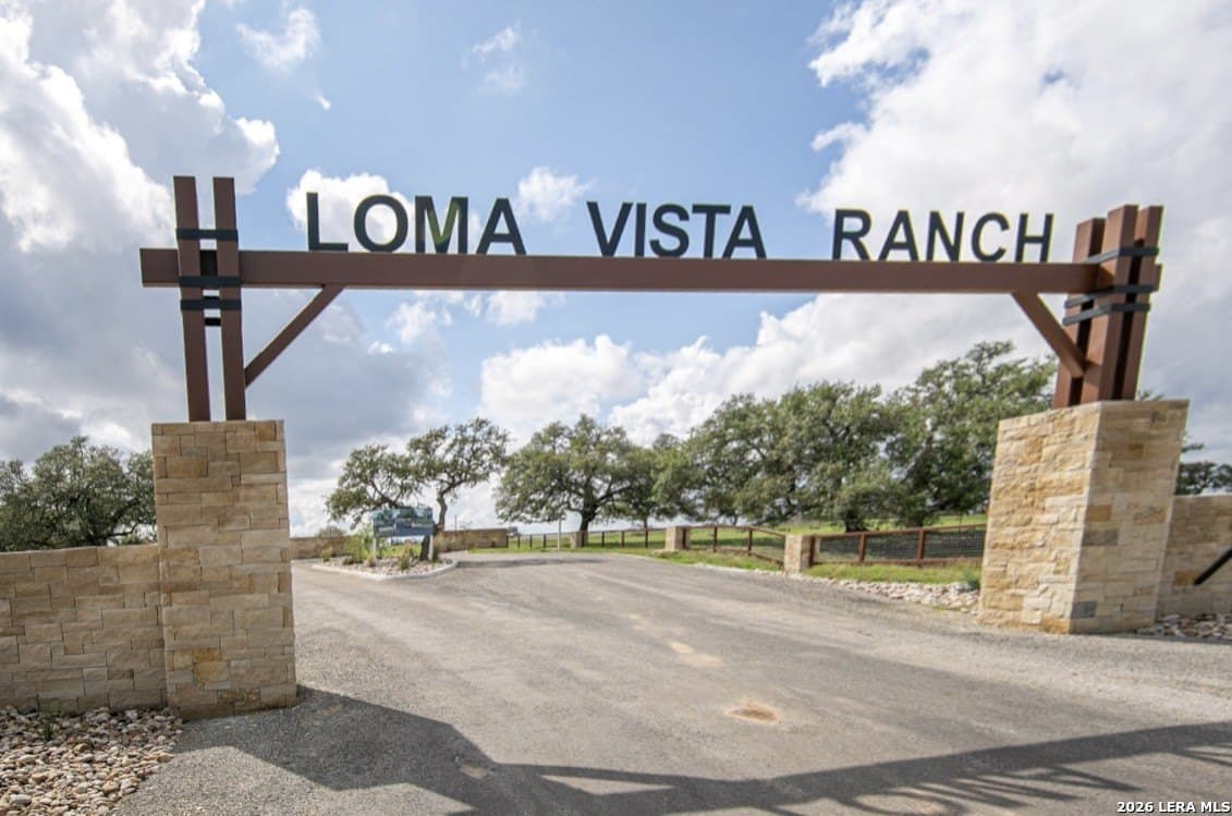 6.14 acres in Gillespie County