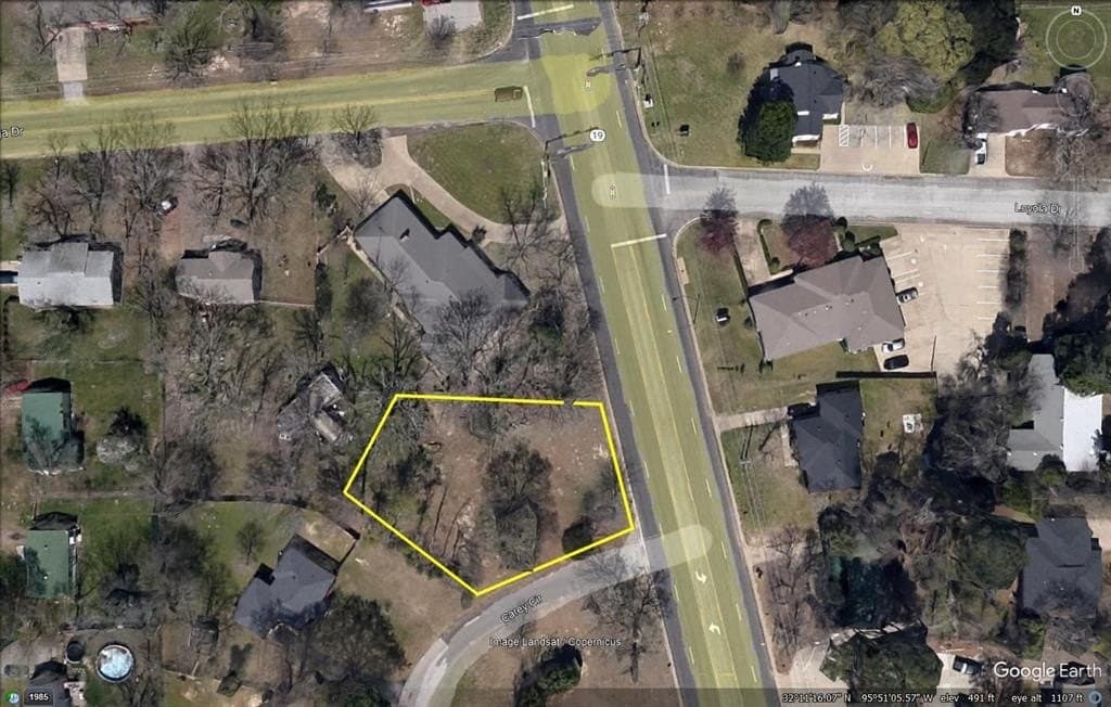 0.32 acres in Henderson County
