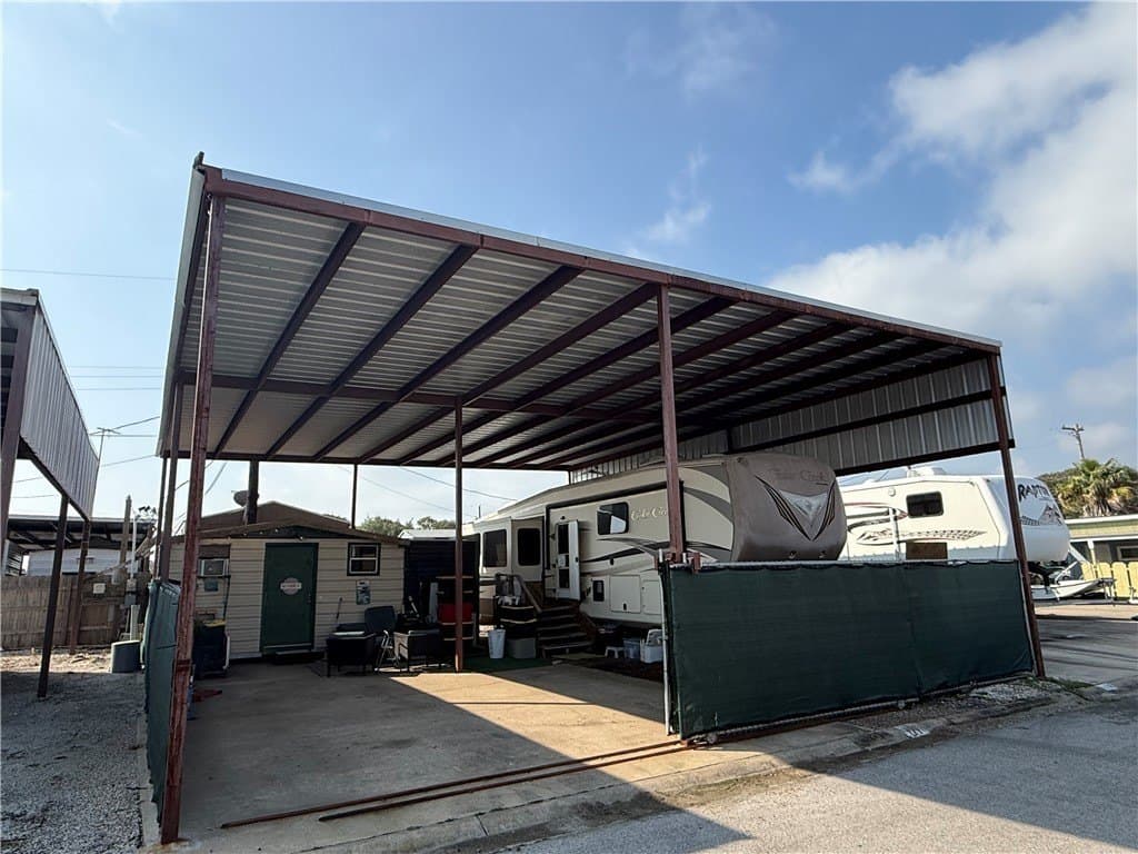 0.05 acres in Aransas County - photo 7