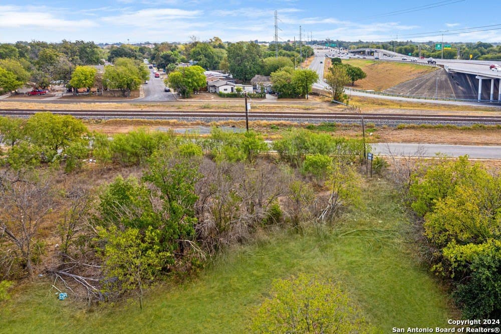 0.07 acres in Bexar County - photo 6