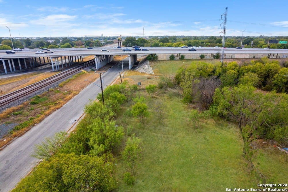 0.07 acres in Bexar County gallery image 4