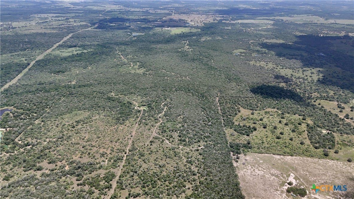 368 acres in Gonzales County - photo 29
