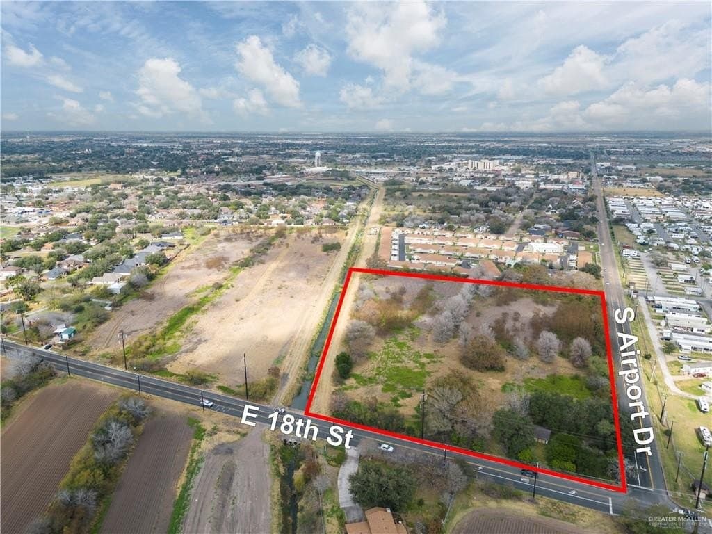9.55 acres in Hidalgo County - photo 2