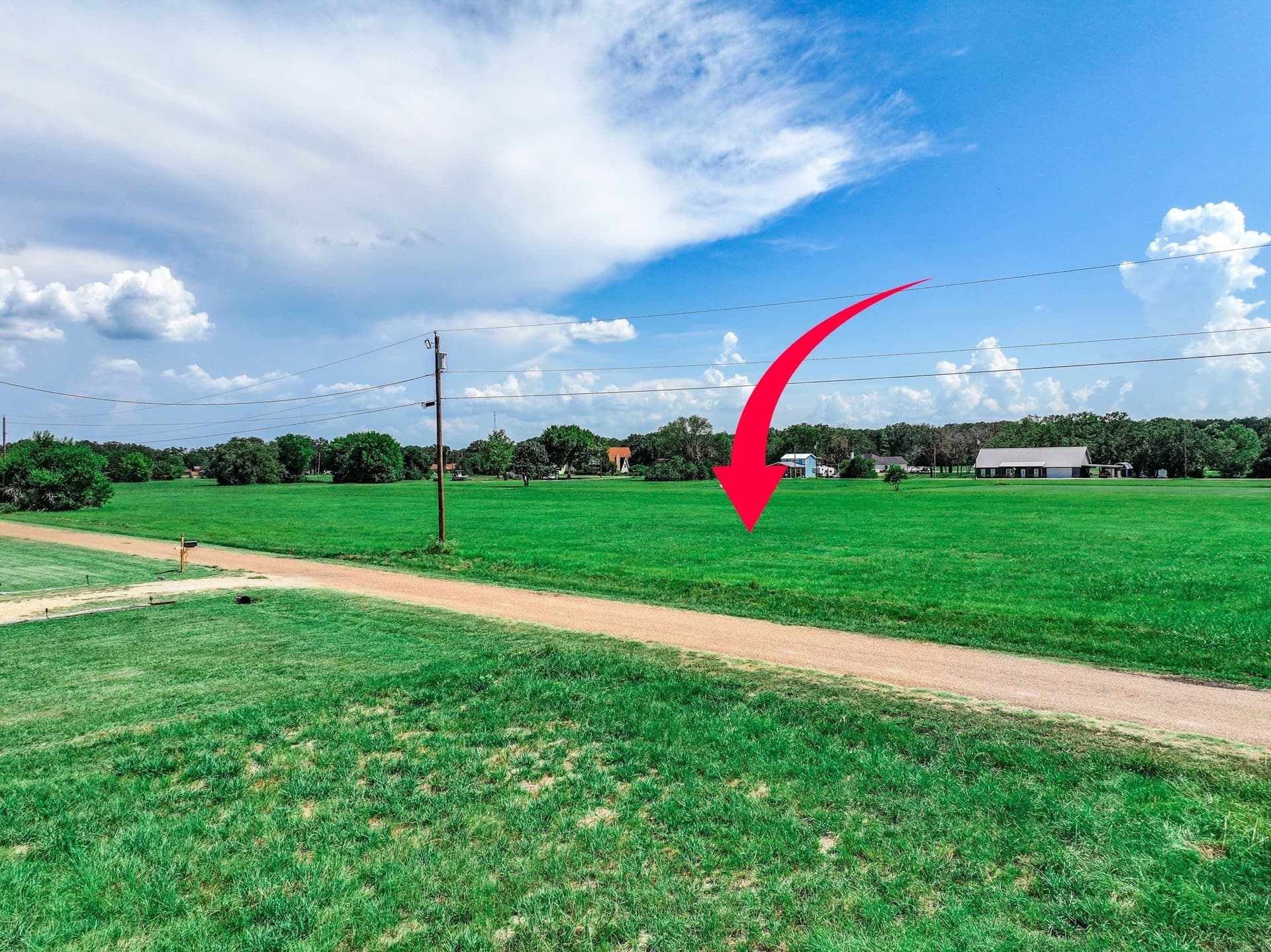 0.18 acres in Henderson County - photo 5