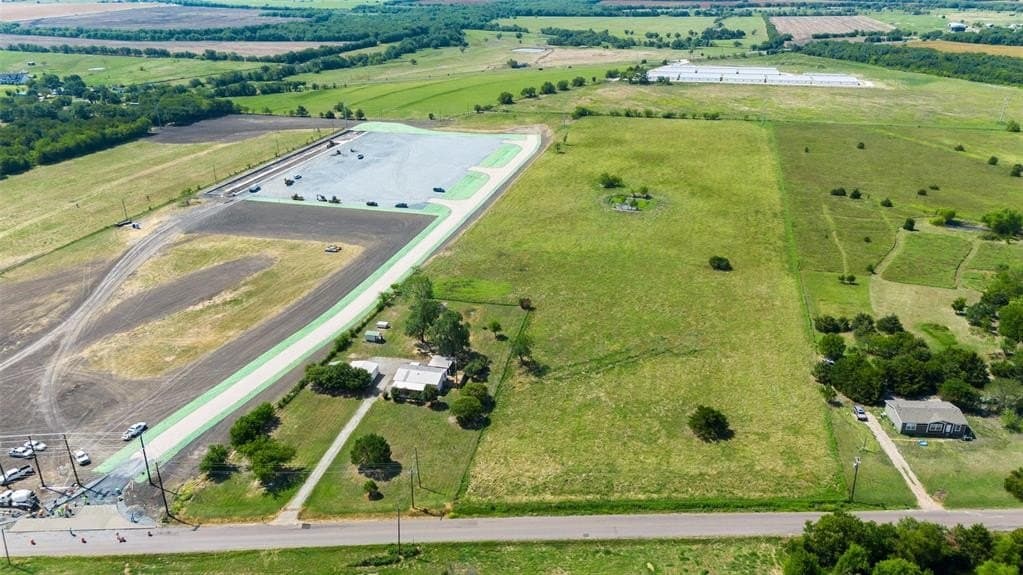 12.69 acres in Collin County gallery image 4