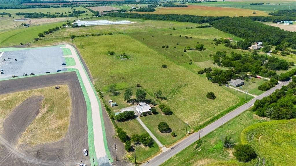 12.69 acres in Collin County gallery image 3