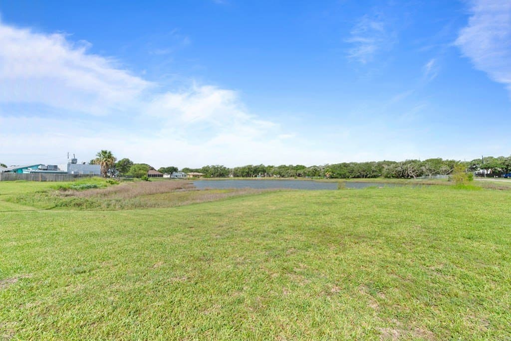 1.68 acres in Texas County gallery image 3