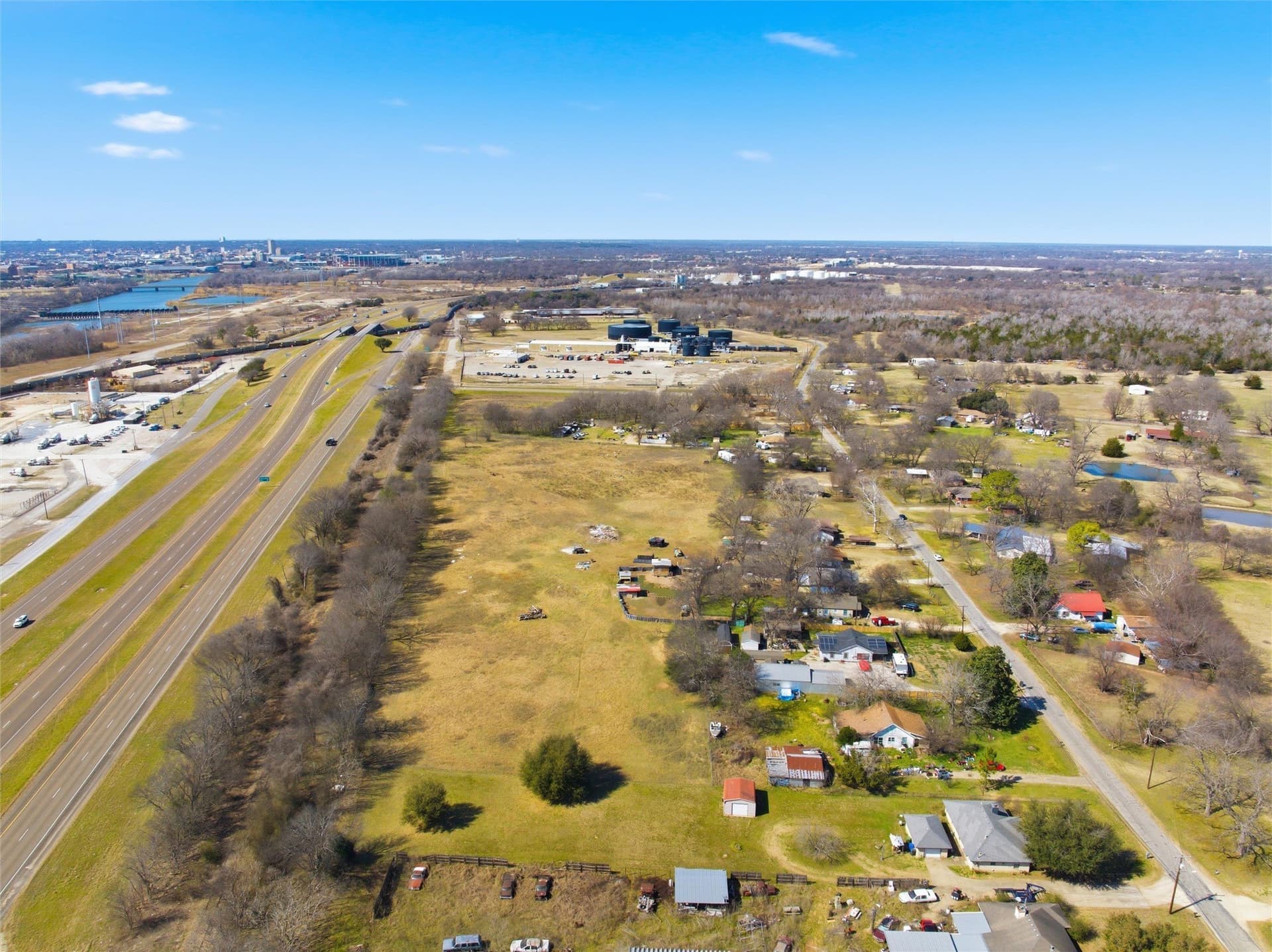 10.87 acres in McLennan County - photo 6