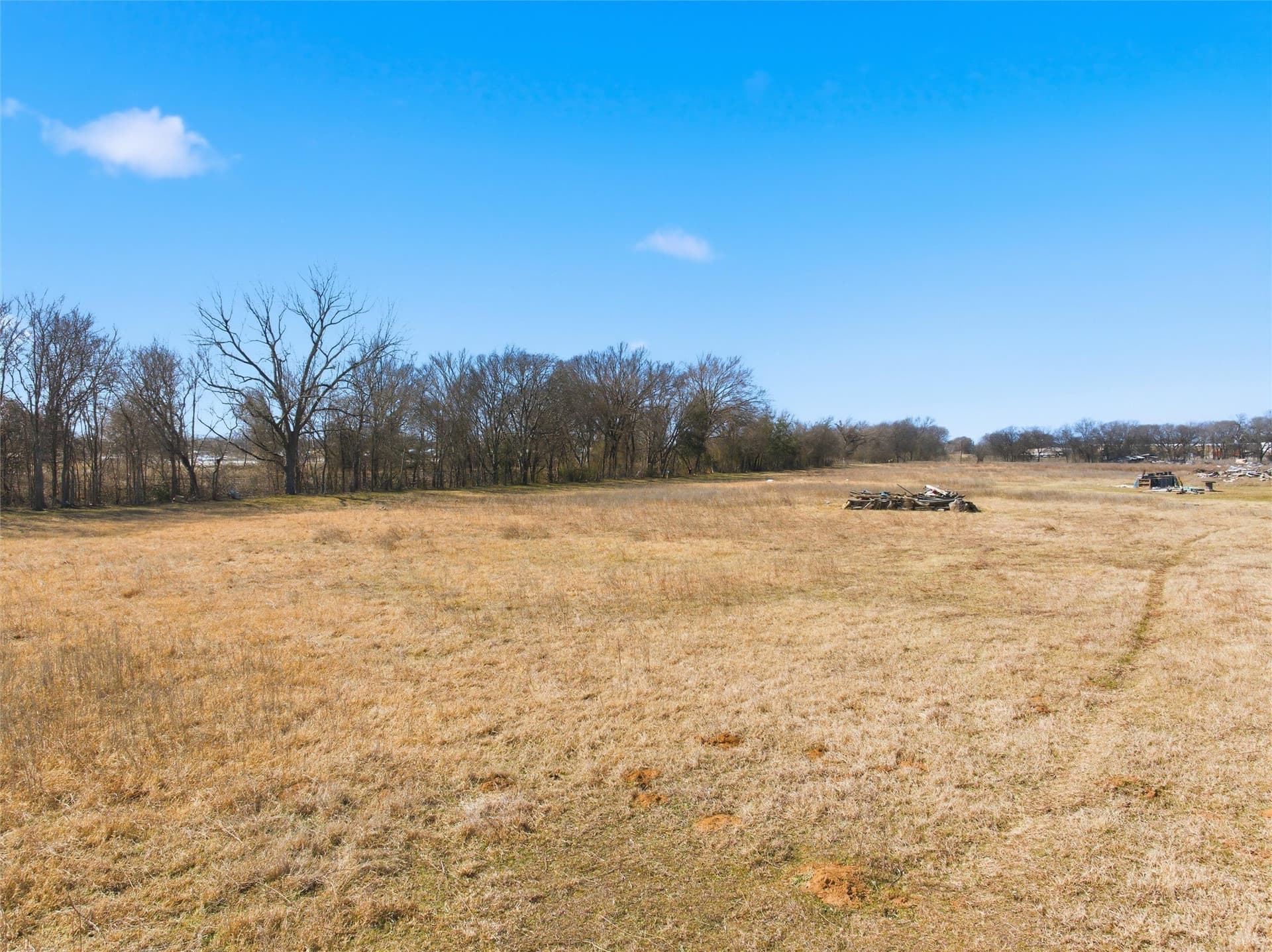 10.87 acres in McLennan County - photo 8