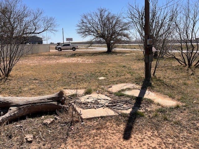 0.22 acres in Scurry County - photo 7