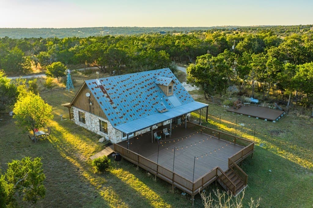 10 acres in Gillespie County gallery image 3