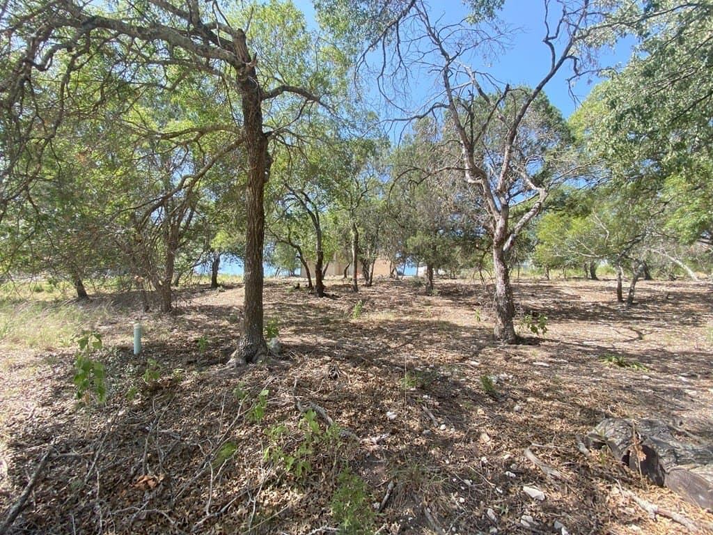 1.86 acres in Kerr County - photo 13