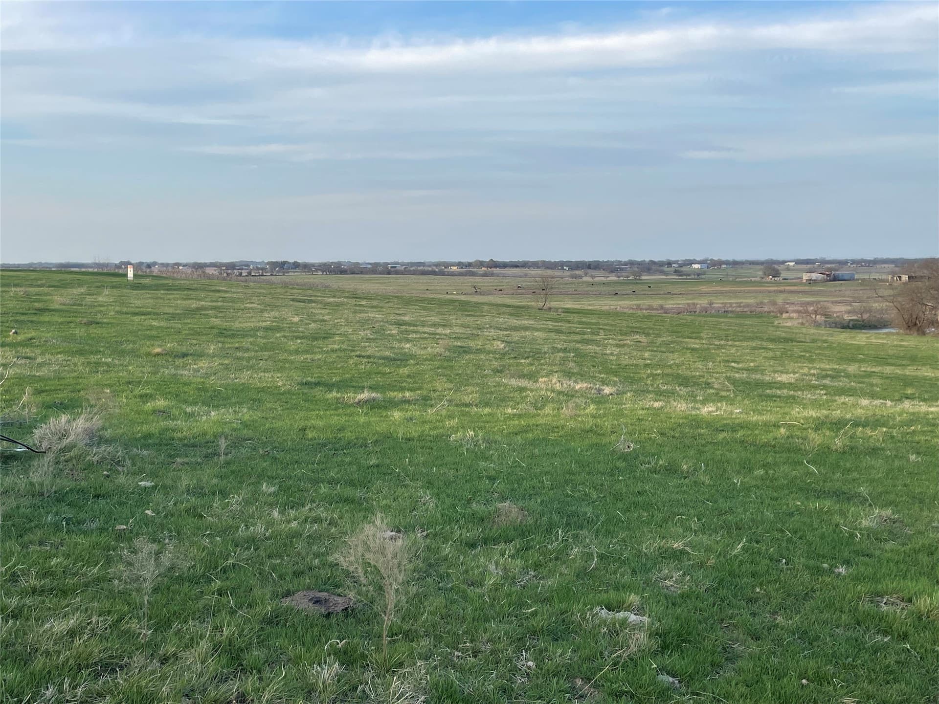 10.2 acres in Hill County gallery image 4