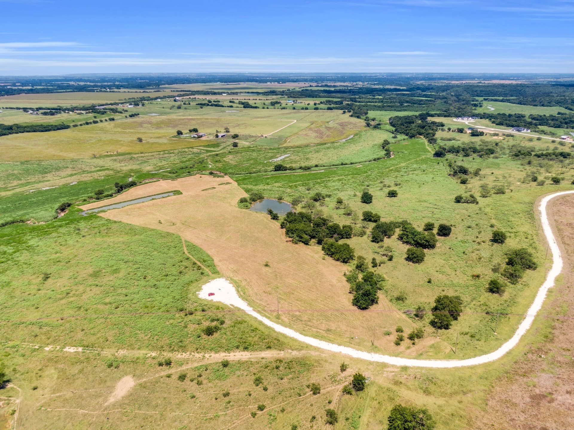 10.2 acres in Hill County gallery image 3