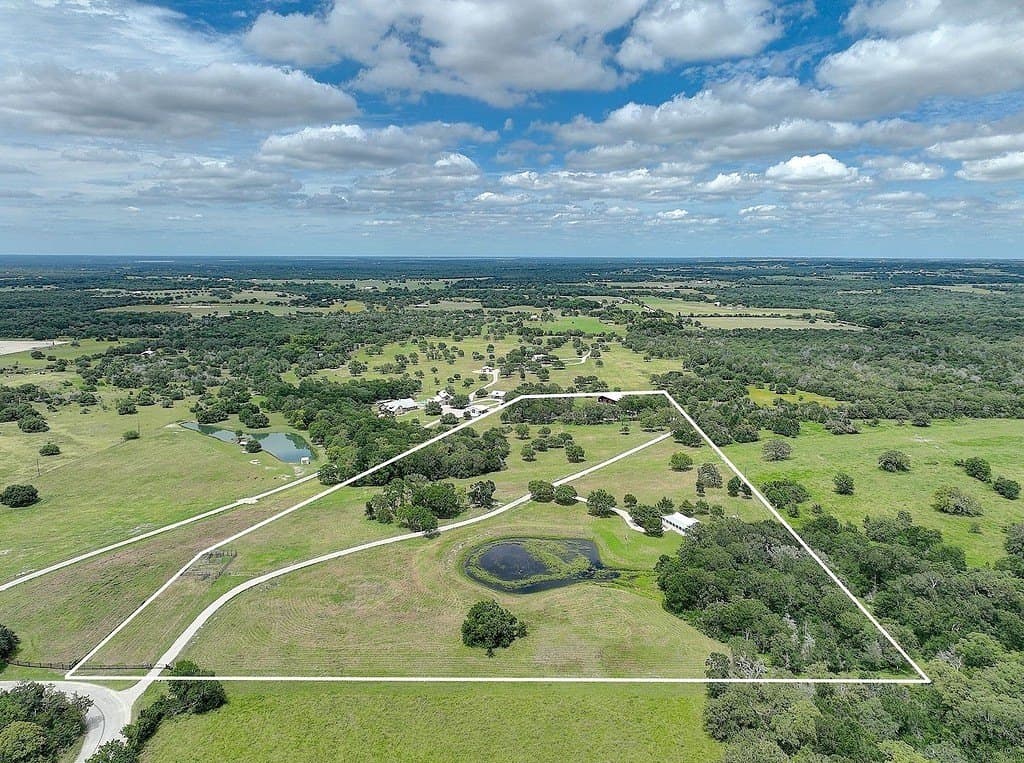 20 acres in Washington County gallery image 3