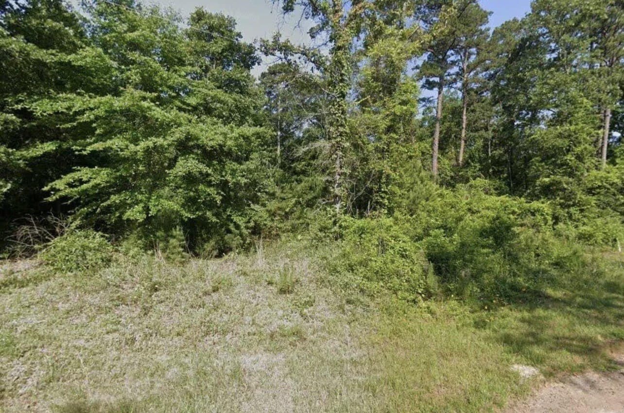 0.89 acres in Upshur County