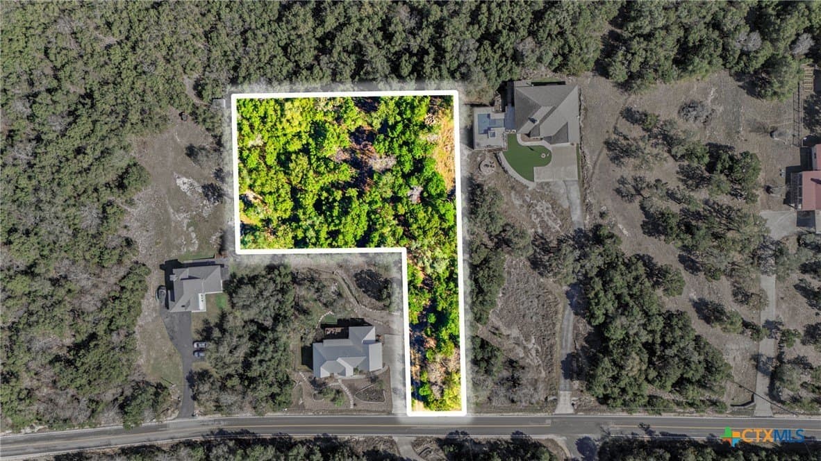 0.81 acres in Comal County - photo 28