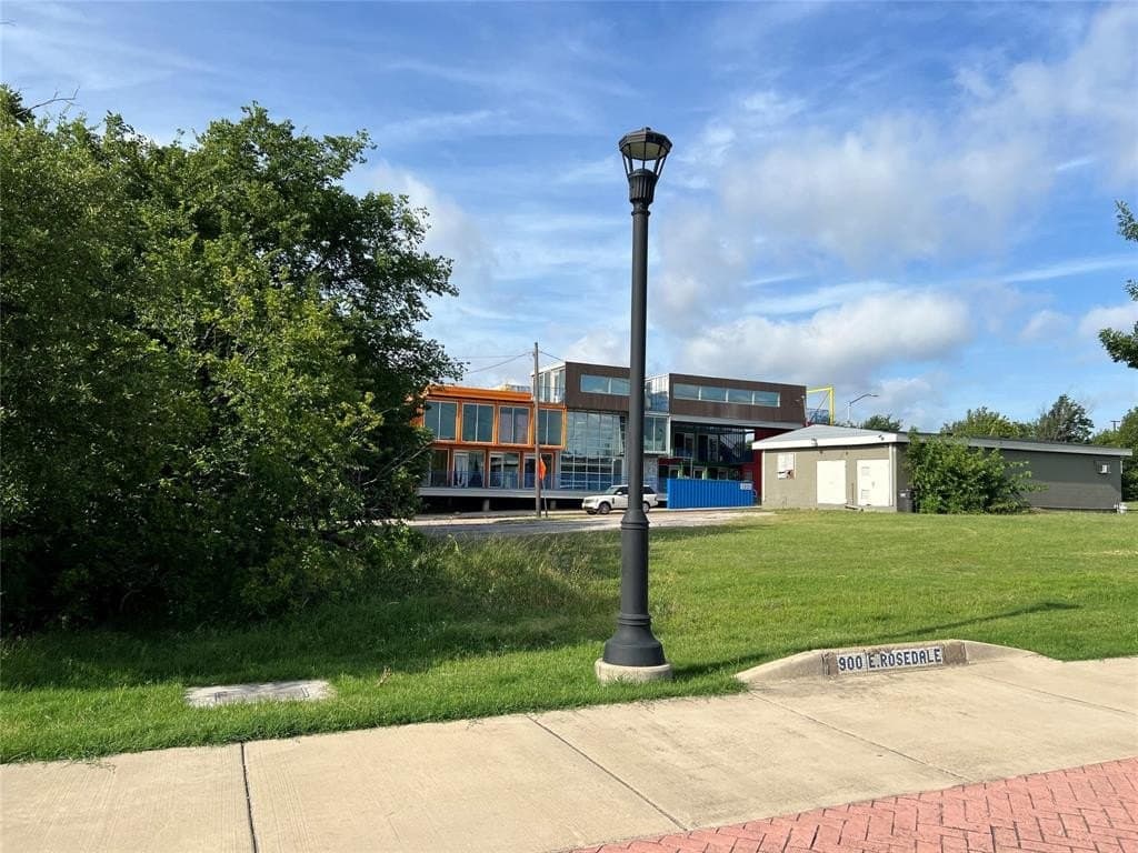 0.06 acres in Tarrant County featured view