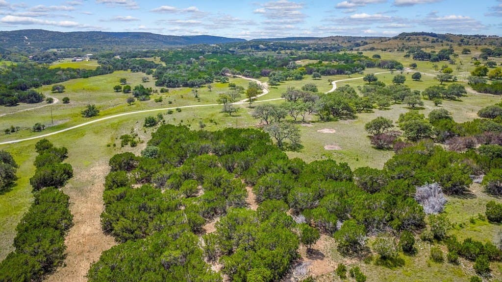 138 acres in Kerr County - photo 35