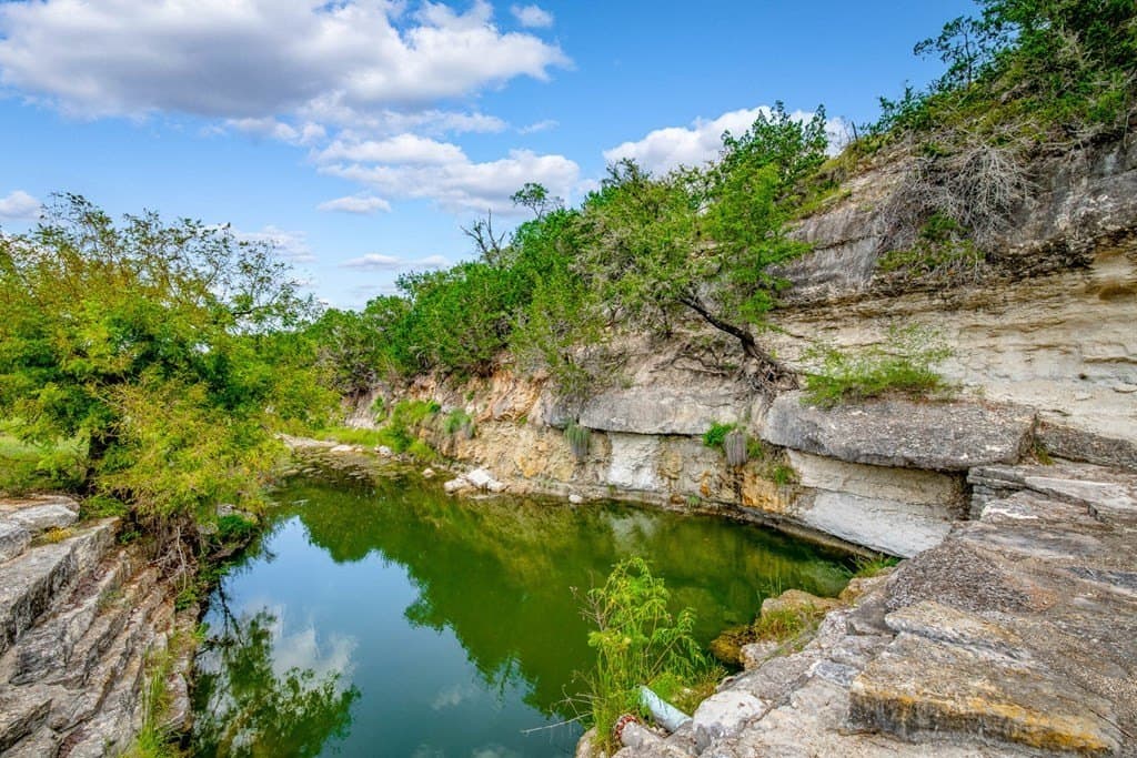 138 acres in Kerr County gallery image 3