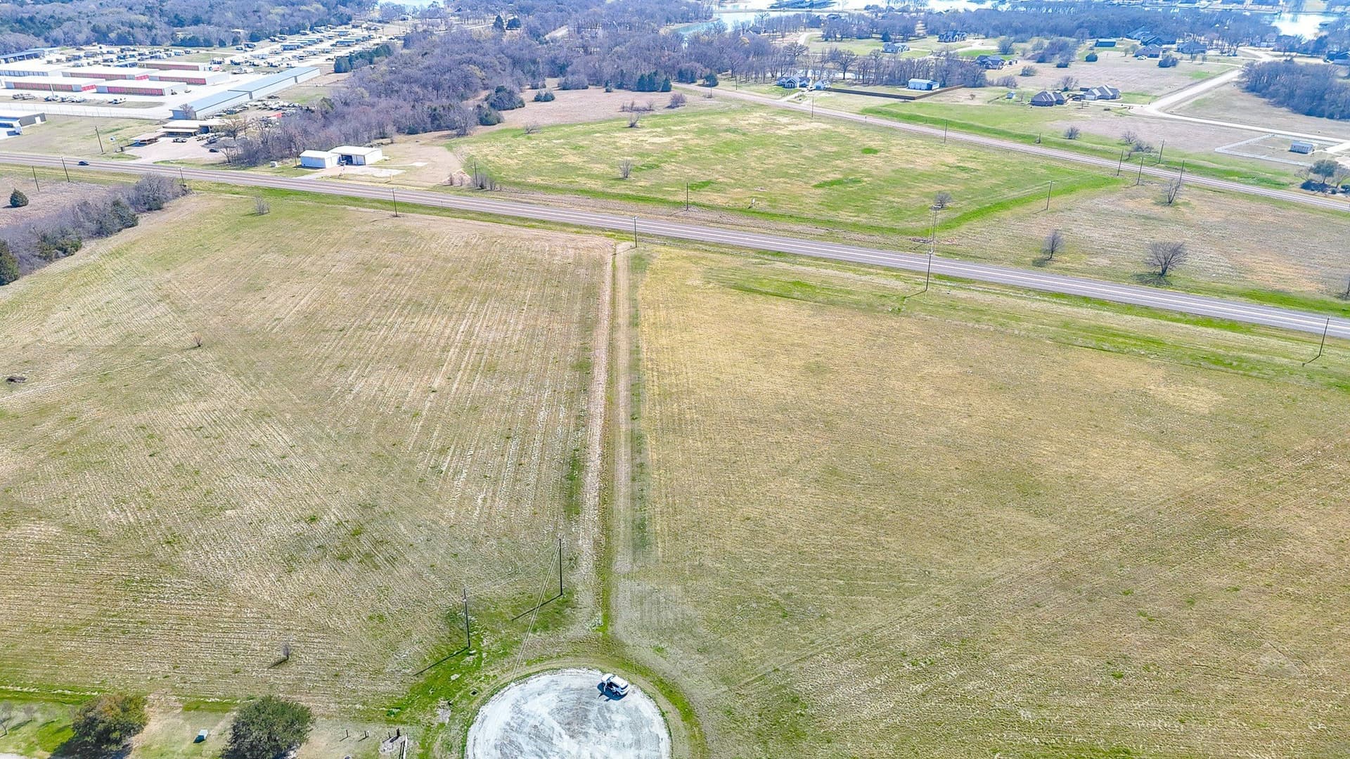 5.87 acres in Navarro County gallery image 4