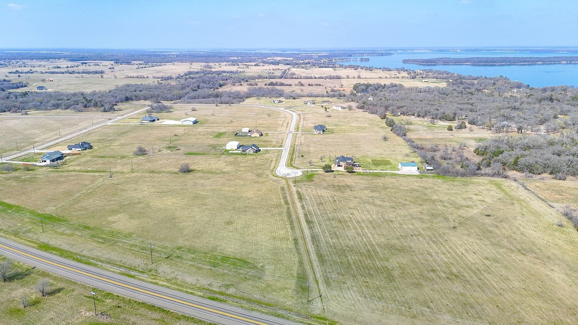 5.87 acres in Navarro County - photo 8