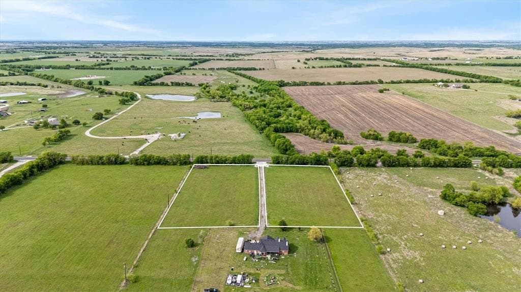 1.91 acres in Denton County gallery image 2