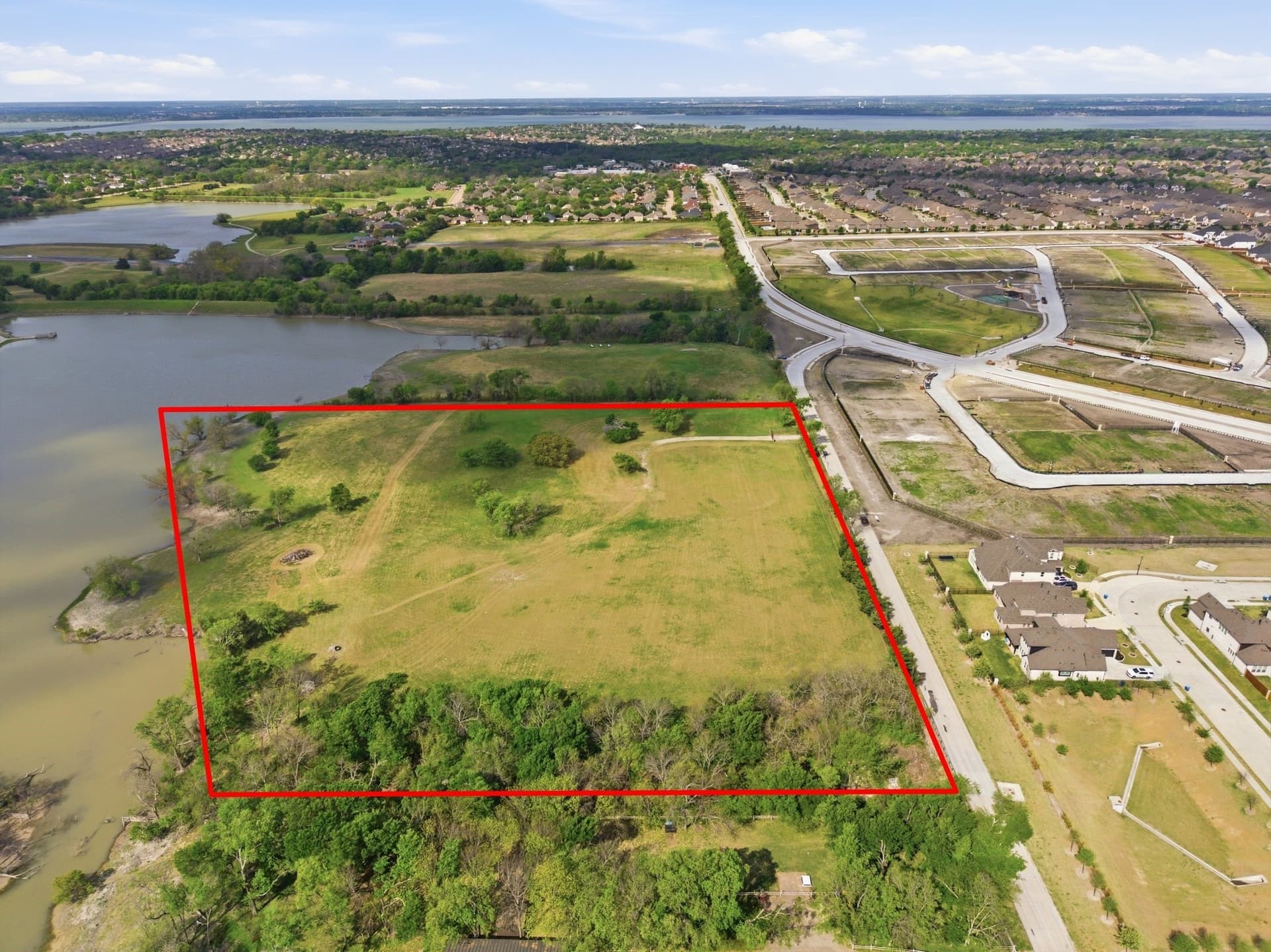 3.2 acres in Rockwall County - photo 13