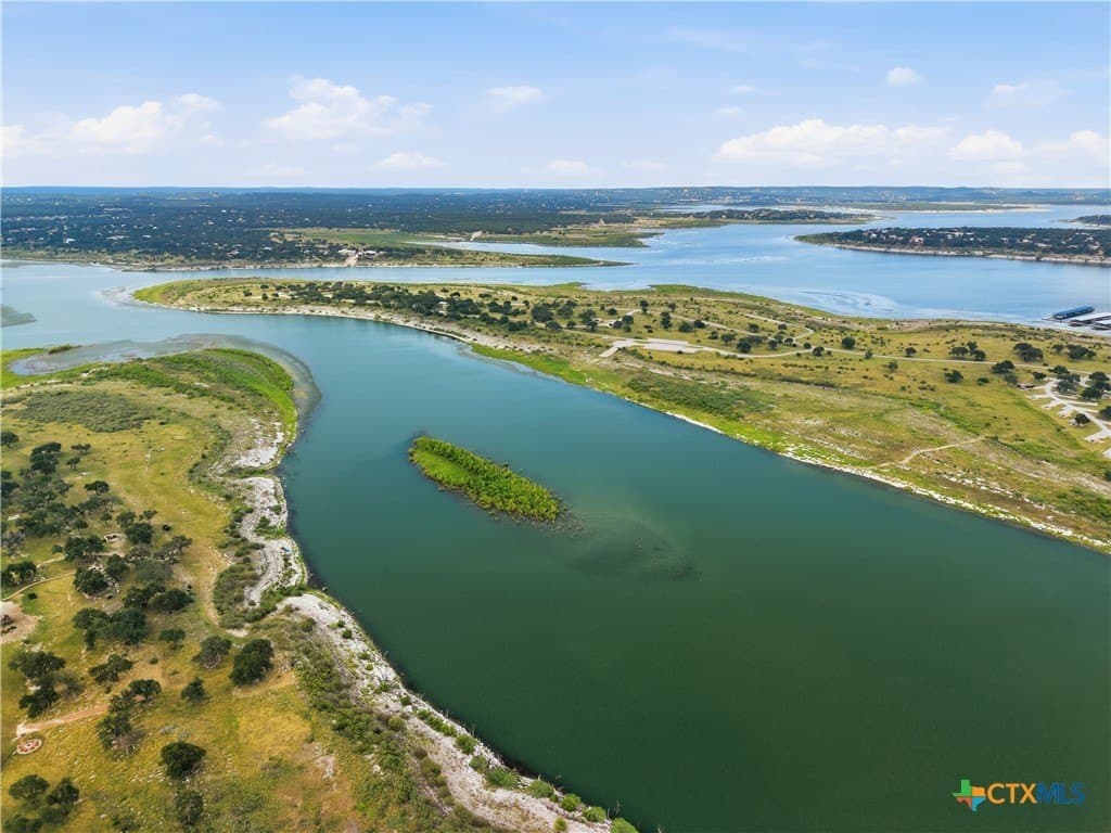 1.28 acres in Comal County - photo 5