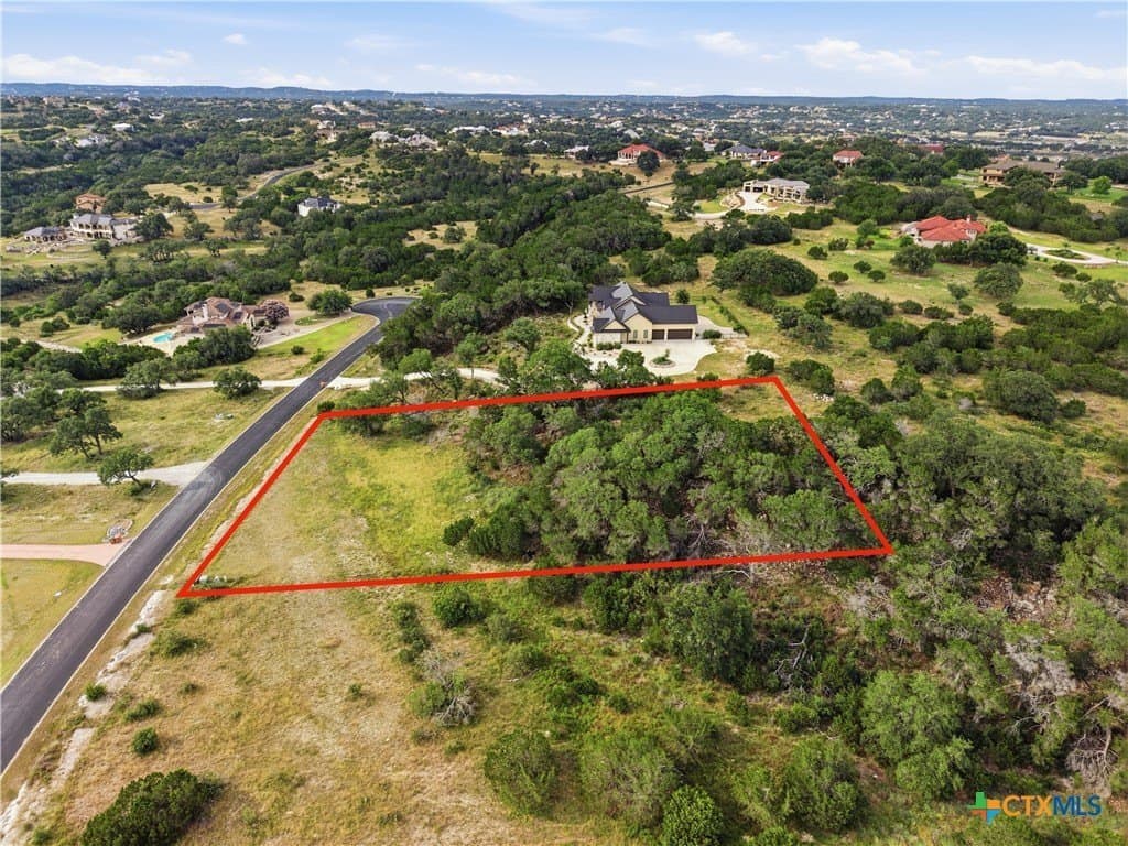 1.28 acres in Comal County - photo 9