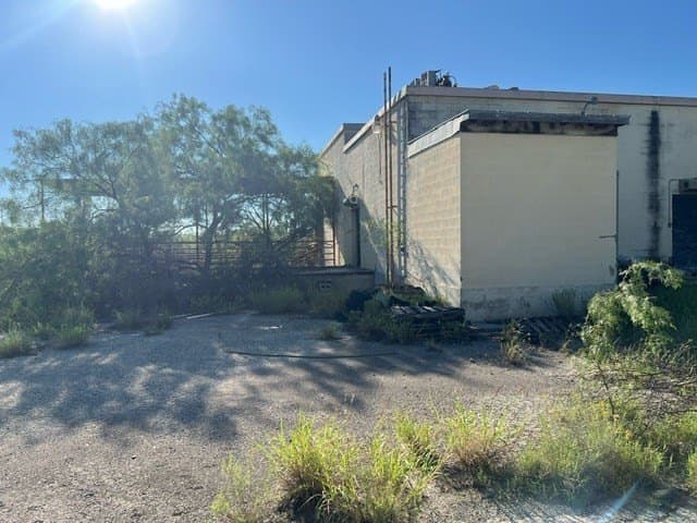 121,968 acres in Maverick County gallery image 2