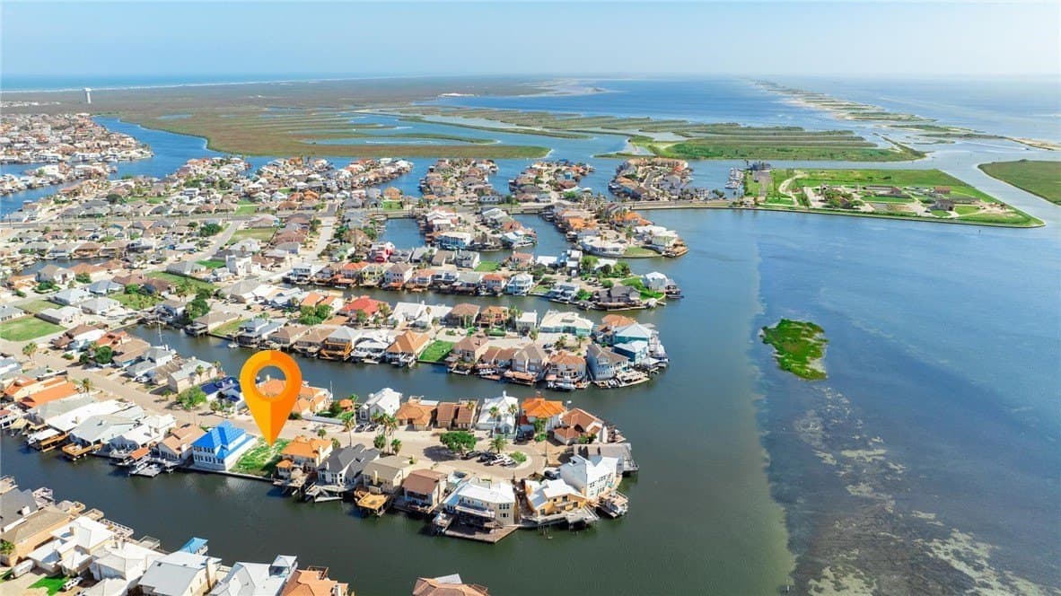 0.14 acres in Nueces County - photo 8