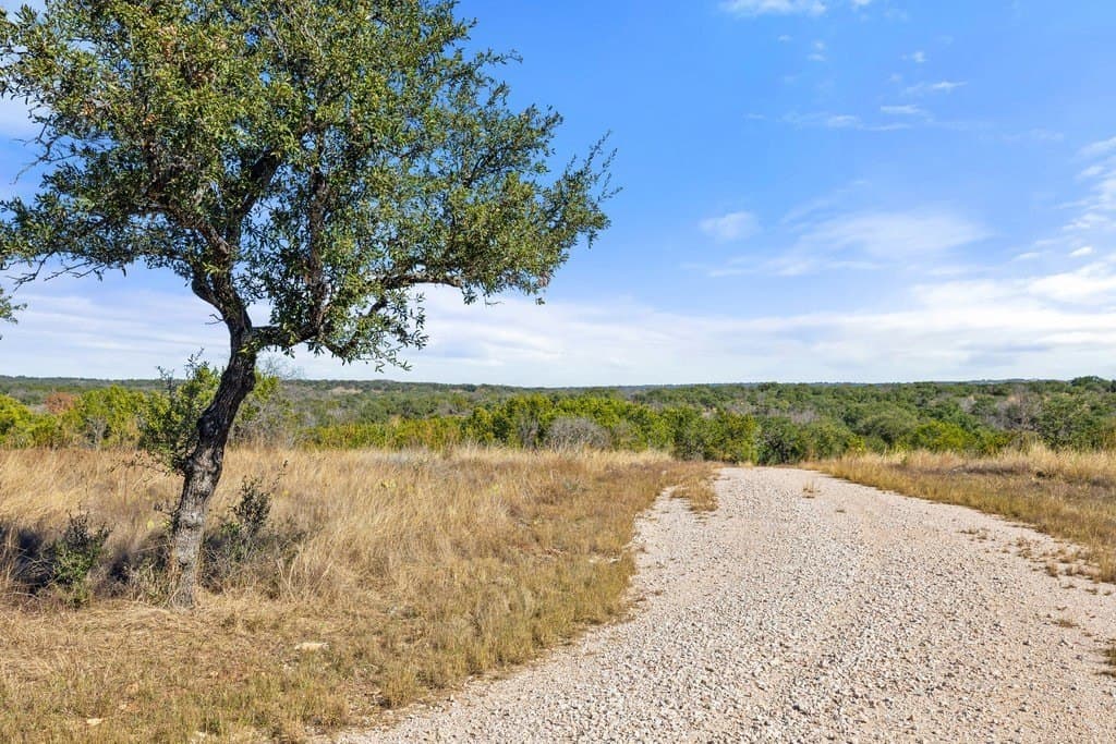 100 acres in Blanco County - photo 25