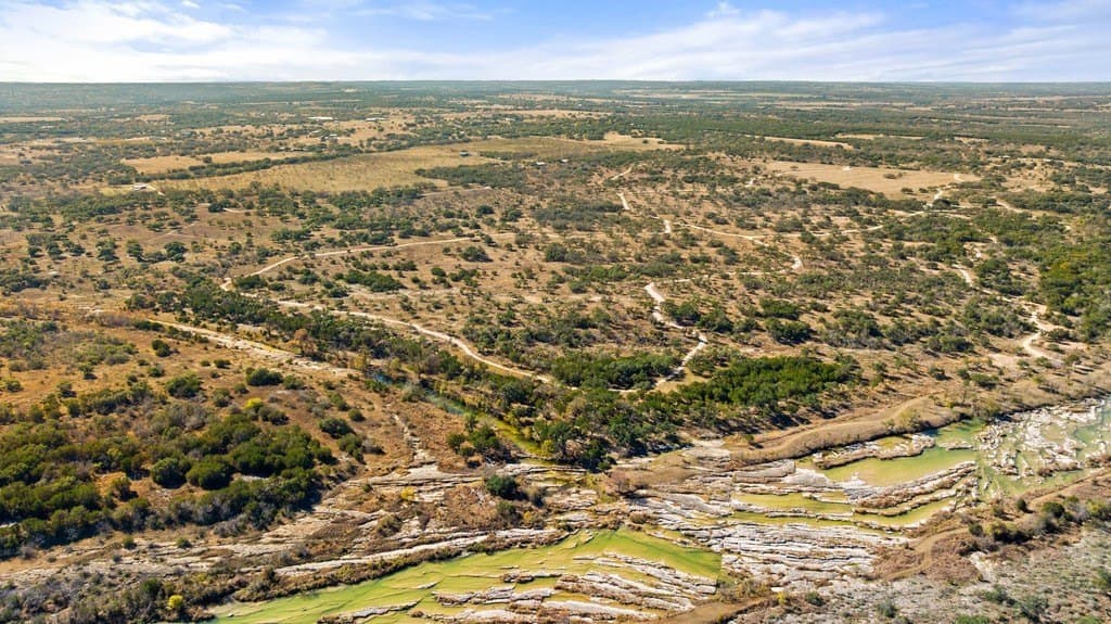 100 acres in Blanco County - photo 3