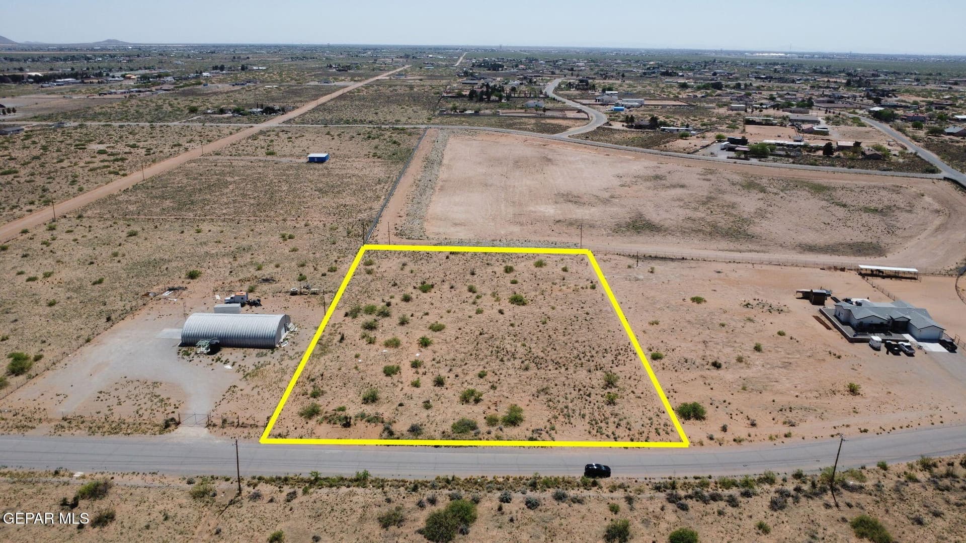 2.65 acres in El Paso County gallery image 3