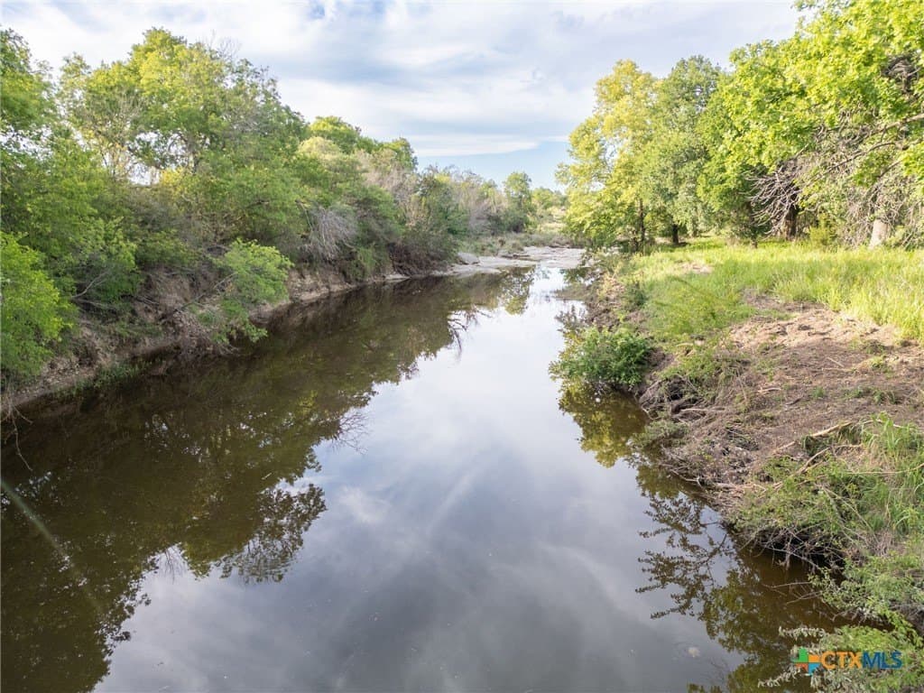 106.57 acres in Lampasas County gallery image 2