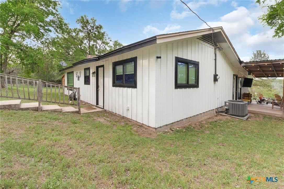 106.57 acres in Lampasas County - photo 11