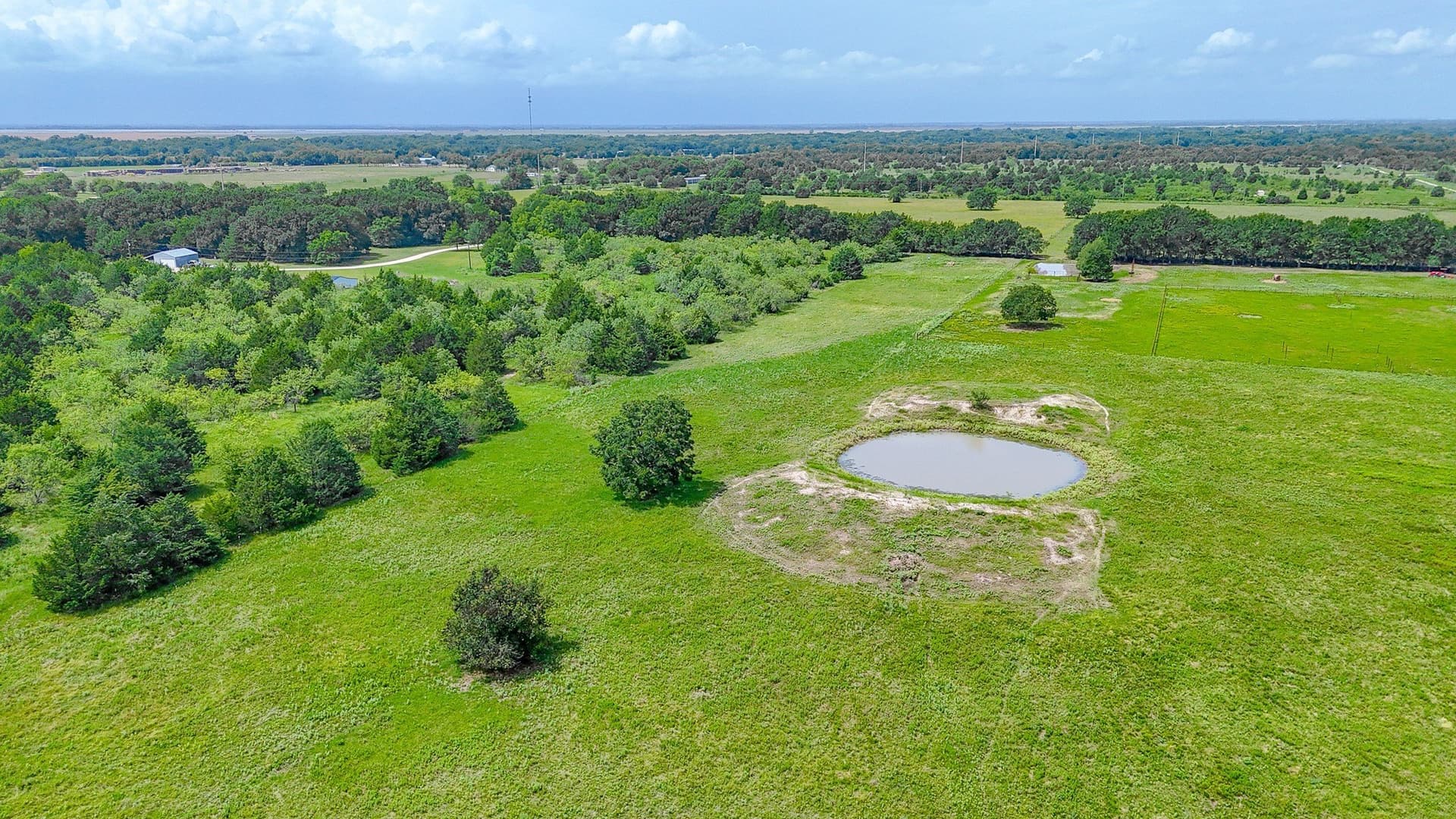 107.94 acres in Navarro County - photo 37