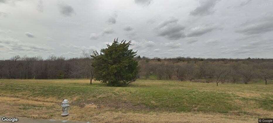 2 acres in Ellis County - photo 5