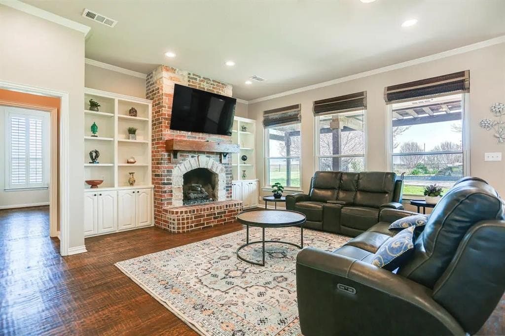 10.05 acres in Collin County gallery image 3